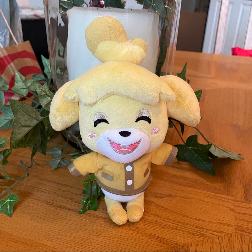 Animal Crossing Smiling Isabelle Plush